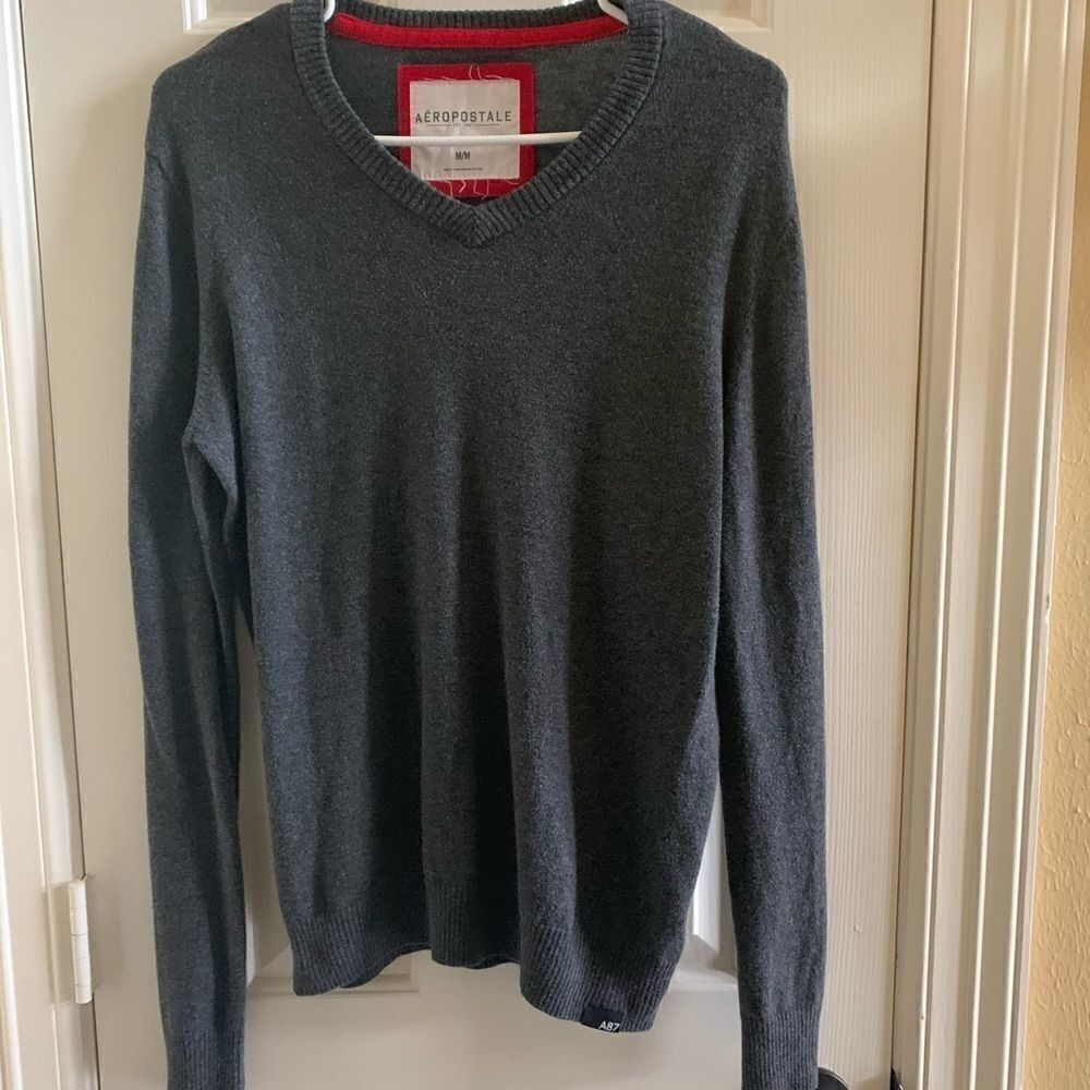 Aeropostale lightweight gray sweater